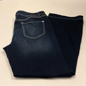 INC Boot leg dark wash jean, Size 16P, NWOT